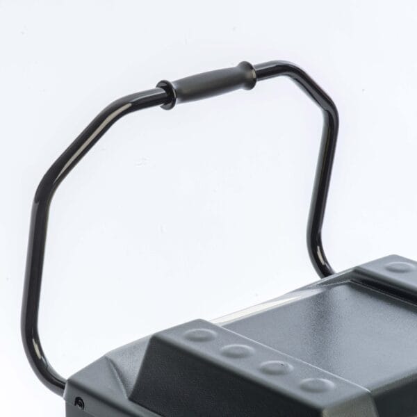 Wood's WCD8HGH PRO handle